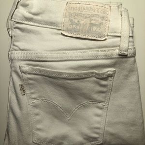LEVI’s White super skinny jeans